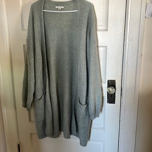 green american eagle cardigan size xl great condition with pockets